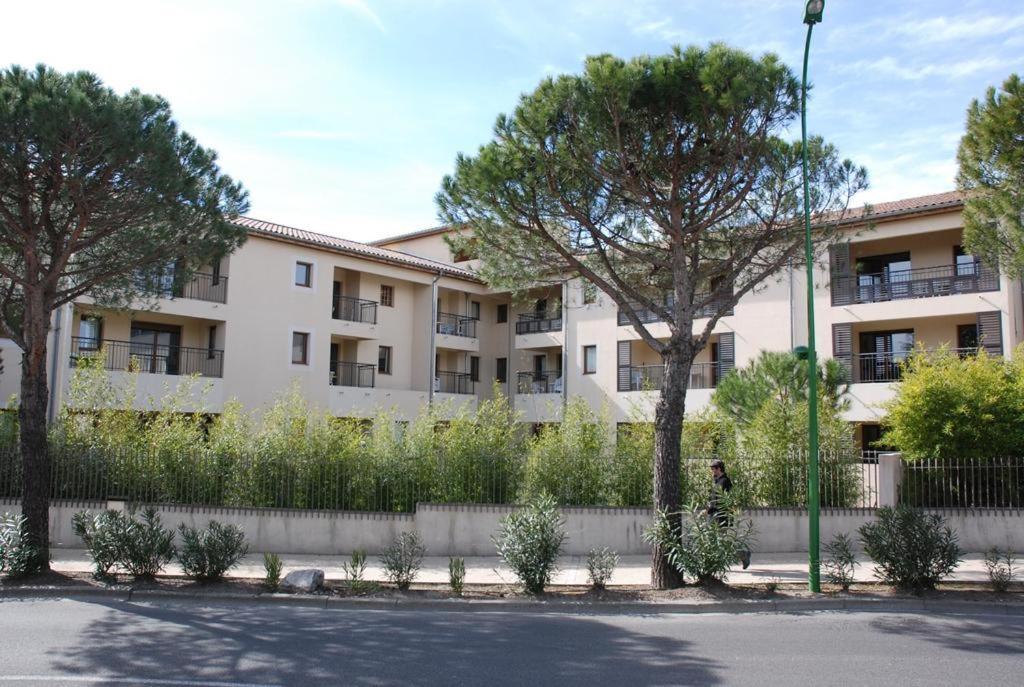 Appartement 3 Min A Pied Du Centre D'Uzes Parking Piscine Exterior foto