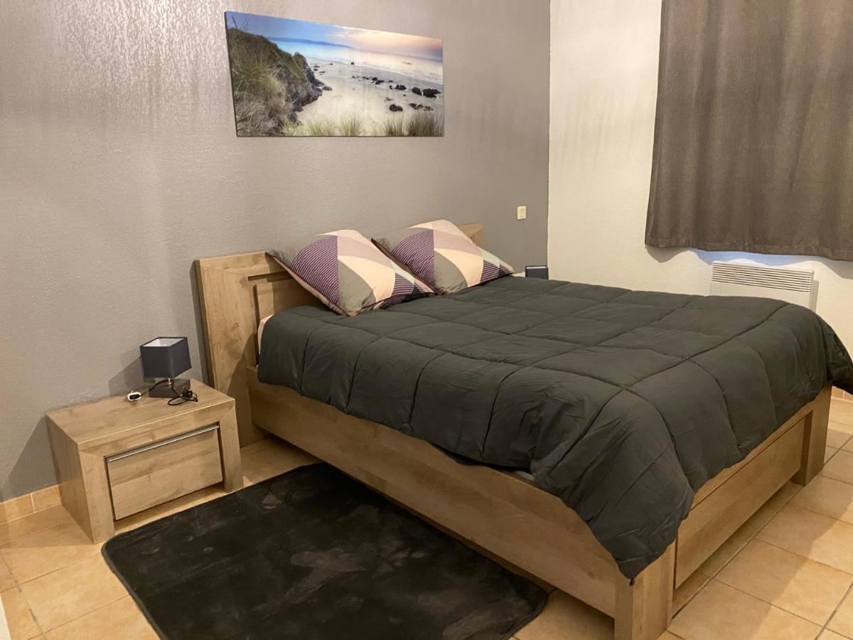 Appartement 3 Min A Pied Du Centre D'Uzes Parking Piscine Exterior foto
